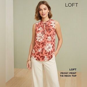 🌸 LOFT Petite Floral Ruffle Neck Sleeveless Blouse | Size SP
